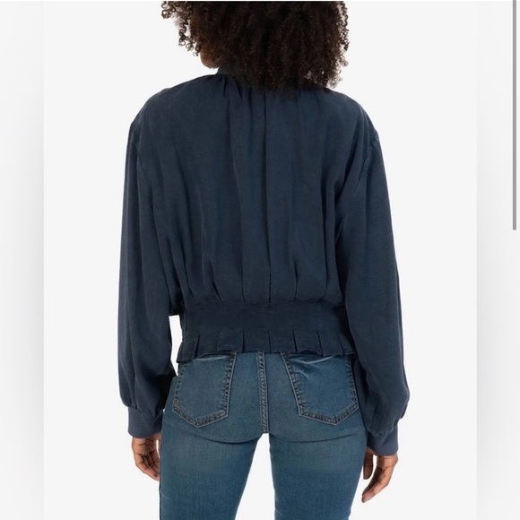Kut from the Kloth Alina Pleated Bomber Jacket with pockets Large NWT - Picture 2 of 11